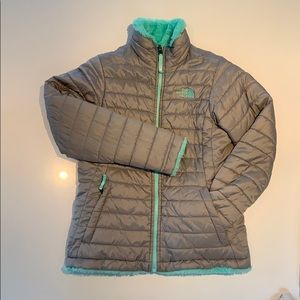 North Face Cozy Jacket in Grey w Fuzzy Lining